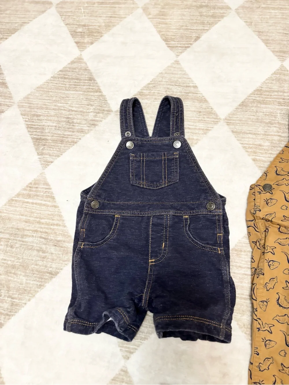Carters Gap 18-24 month overall bundle gender neutral boys spring summer fall